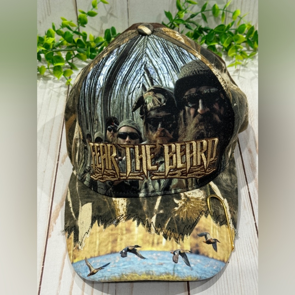 Paramount Fear The Beard Men’s Hat/Cap With Gold Fish hook L-XL
